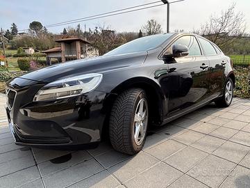 VOLVO V40 D2 BUSINESS CONNECT  120 CV – 88 KW