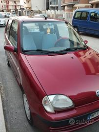fiat 600anno 2001
