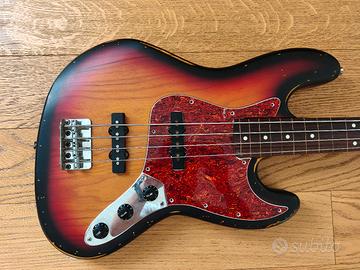 jazz bass fretless assemblato 