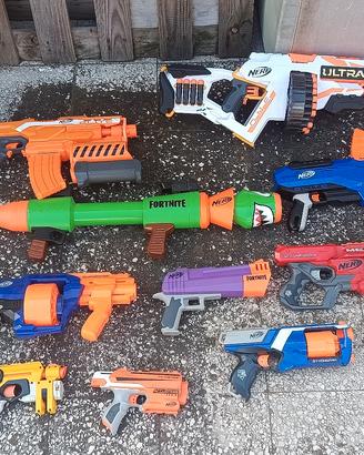 fucili e pistole Nerf 
