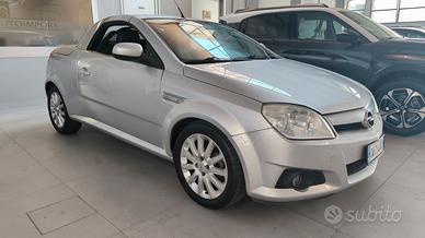 OPEL Tigra TwinTop - 2005