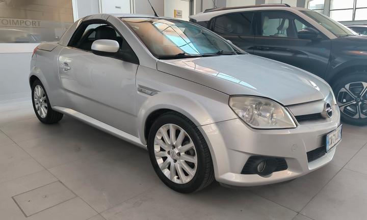 OPEL Tigra TwinTop - 2005