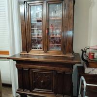 ARREDO SALA IN STILE MEDIEVALE