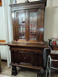 ARREDO SALA IN STILE MEDIEVALE