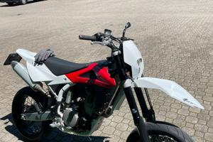 Husqvarna sm 450 r