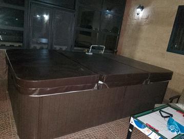 Vasca Idromassaggio 9posti