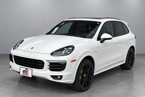 Porsche Cayenne 3.0 V6 E-Hybrid FINANZIABILE