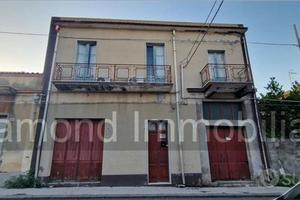 Casa singola a Piedimonte Etneo