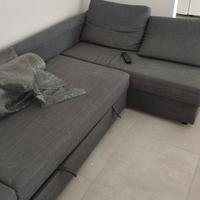 divano letto angolare  Friheten con cuscini extra 