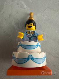 Lego minifigure ragazzo torta di compleanno