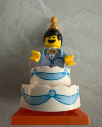 Lego minifigure ragazzo torta di compleanno