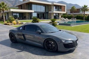 Audi r8 4.2 v8