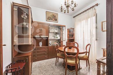 Quadrivano Via Baccaredda 111 Mq Ascensore