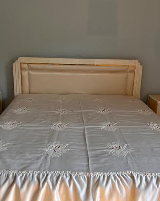Letto matrimoniale
