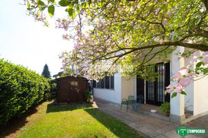 VILLA CON TAVERNA E BOX