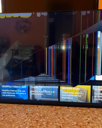 Tv LG 65” UHD LED 2024 rotta