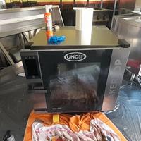 forno Unox,cappa con motore interno,bollitore ,ecc