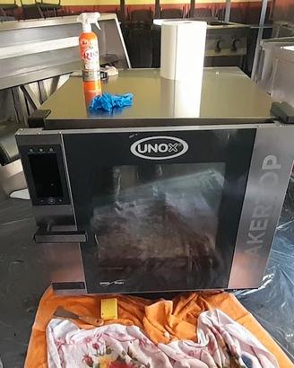 forno Unox,cappa con motore interno,bollitore ,ecc