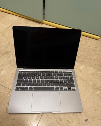 MacBook Air 13” 256gb Chip M1