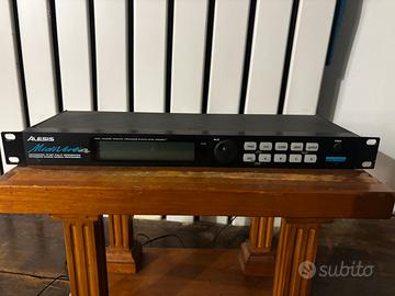 Alesis midiverb multieffetto