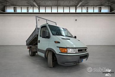 Iveco daily ribaltabile trilaterale