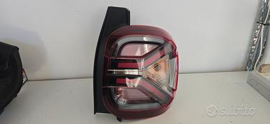 Fanale posteriore destro Dacia Duster 2017