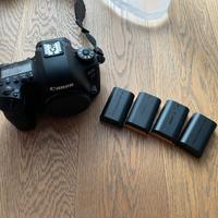 Canon EOS 6D Mark II + obbiettivi + accessori