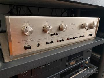 Amplificatore Integrato Accuphase E-203
