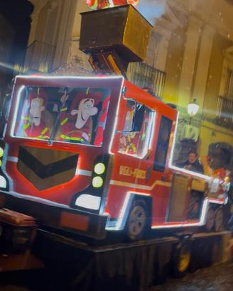 Carro allegorico pompieri