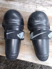 ginocchiere bimbi per moto