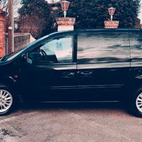 Crysler Voyager 2.8 CRD