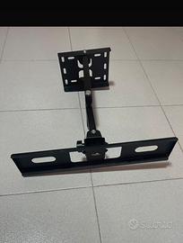 staffa per televisore