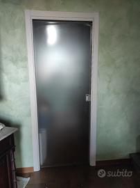 Porte scrigno da interno in vetro satinato. 