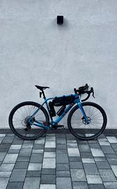 Cinelli King Zydeco  con Campagnolo Ekar 13v