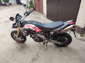 Aprilia Dorsoduro 750
