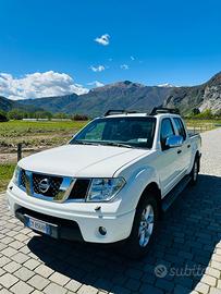 Nissan navara 2009