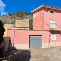 Villetta a solo a Salemi
