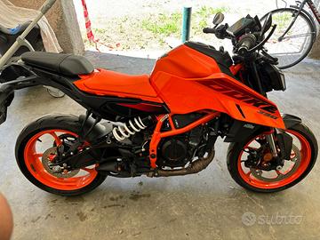 KTM duke 390
