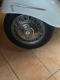 Copricerchi vespa gs