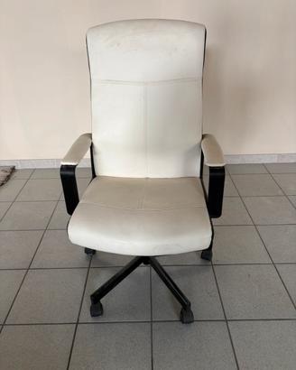 Sedia ufficio regolabile bianca