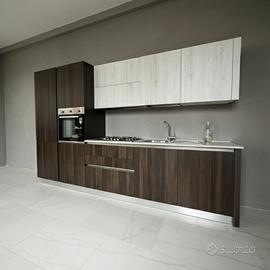 Cucina Lineare 3,30 completa di elettrodomestici