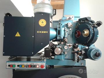 PROIETTORE CINEMA TIPO CX22H