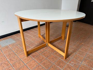 Tavolo pieghevole IKEA 135x100x70H cm
