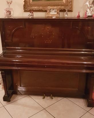 Pianoforte a muro