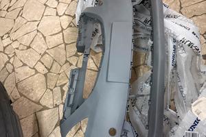 ParAurti  lancia yosilon elefantino