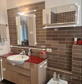 Mobile bagno con specchio e pensile