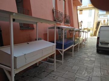 Banchi in legno per mostre e fiere