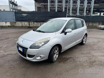 Renault Scenic Scénic 1.5 dCi 110CV Dynamique