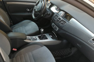 Renault laguna 2000 sport tour 4control 150cv