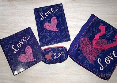 Set 4 pz per scuola, sacca, astuccio Sweet Years